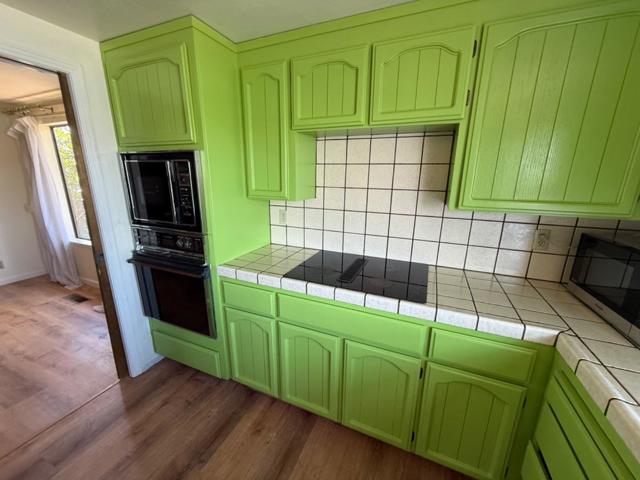 159 Port Royal Avenue, Foster City CA: https://media.crmls.org/mediaz/24109c5c-d533-4384-862c-d797d3c37ede.jpg