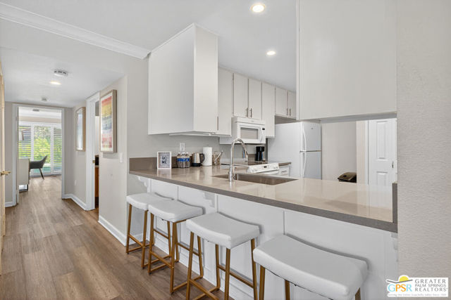 2625 N Whitewater Club Drive, Palm Springs CA: https://media.crmls.org/mediaz/24118185-fd7d-4002-8ed4-c0c3f4f59d3c.jpg