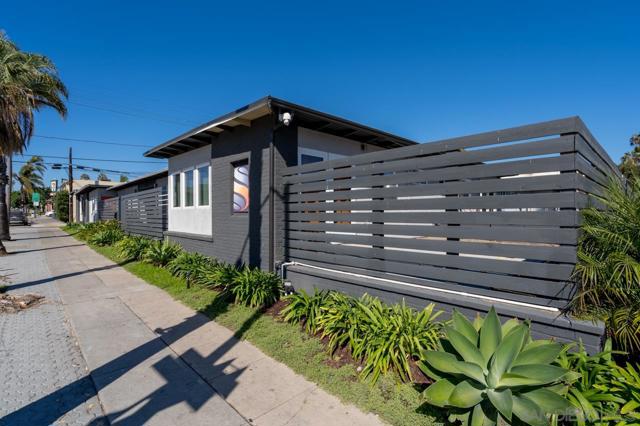 Image 4 of 19 For 4459 Fanuel Street