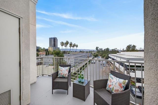 912 Campisi Way, Campbell CA: https://media.crmls.org/mediaz/2411d2fe-333c-4abb-86ac-98dfbb92b65b.jpg