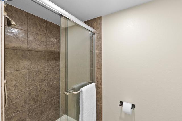721 Woodmeadow Pl, Oakley CA: https://media.crmls.org/mediaz/24133c90-e90d-49fd-b663-6bcc9a1ee0a6.jpg