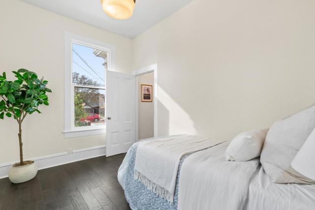 126 Cedar Street, Santa Cruz CA: https://media.crmls.org/mediaz/24141137-229a-4221-8294-98b3560be369.jpg