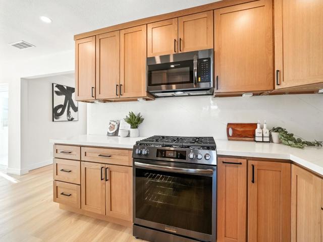 1419 Mount Shasta Avenue, Milpitas CA: https://media.crmls.org/mediaz/241538eb-aa7e-4fcb-a25d-c55aa50e3fc0.jpg