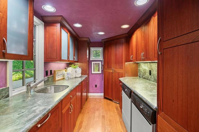 15745 Peach Hill Road, Saratoga CA: https://media.crmls.org/mediaz/2415f4a7-a829-4fd3-86e7-800e7475365e.jpg