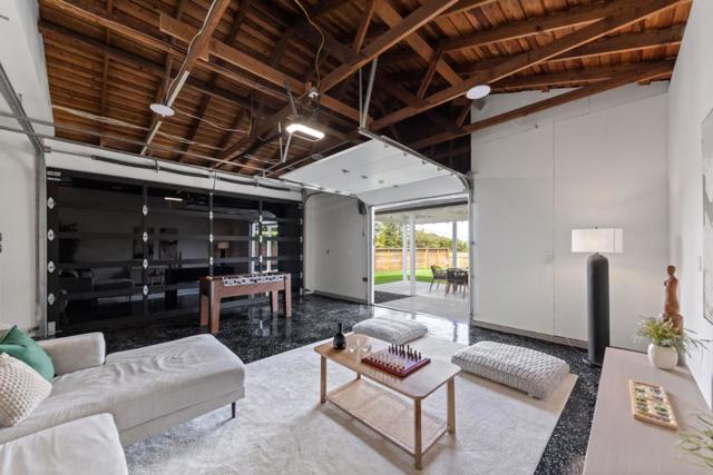 3845 East Lake Way, Redwood City CA: https://media.crmls.org/mediaz/2416280e-b1ac-4202-89a2-0e48c8191e42.jpg