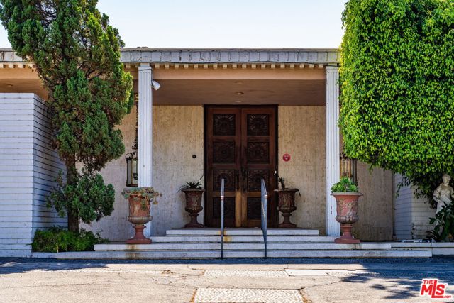 780 Linda Flora Drive, Los Angeles, California 90049, 4 Bedrooms Bedrooms, ,6 BathroomsBathrooms,Single Family Residence,For Sale,Linda Flora,24446429