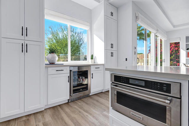 Image 7 of 40 For 43179 Corte Del Oro