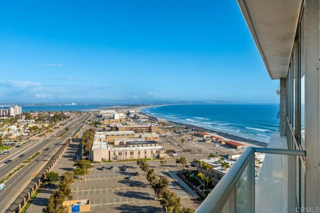 Detail Gallery Image 60 of 74 For 1820 Avenida Del Mundo #1507,  Coronado,  CA 92118 - 3 Beds | 2 Baths