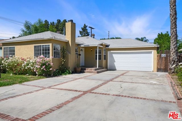 6607 NESTLE Avenue photo 1