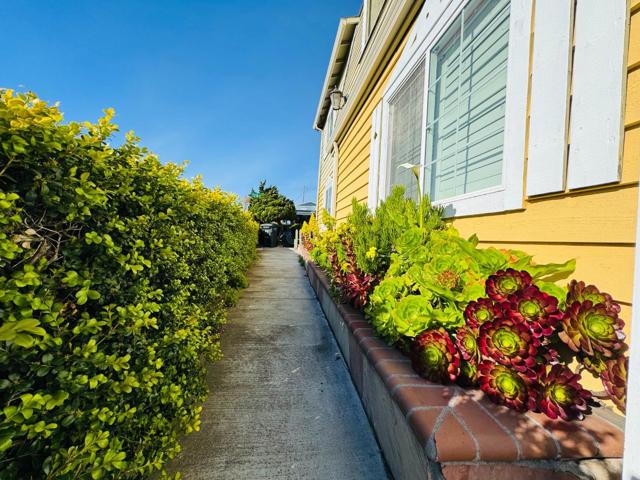 2259 Oceana Boulevard, Pacifica CA: https://media.crmls.org/mediaz/2419007f-d159-4d34-9e0b-87167c9bae55.jpg