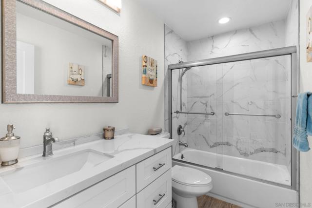 9779 Caminito Doha, San Diego CA: https://media.crmls.org/mediaz/241913aa-b79b-4838-8098-999dda4bd8f7.jpg