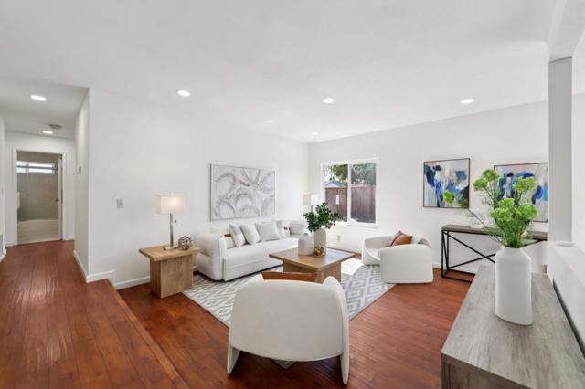 2995 Pettigrew Court, San Jose CA: https://media.crmls.org/mediaz/241be0c4-879f-454e-82cd-b36a86d5ee98.jpg