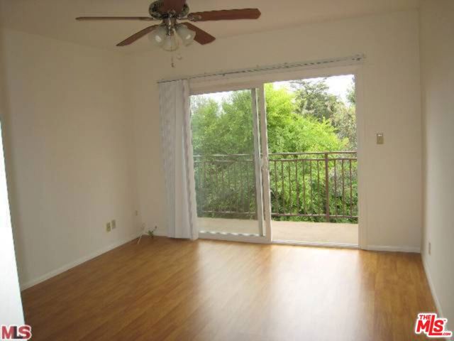 5252 Coldwater Canyon Avenue, 207 photo 13
