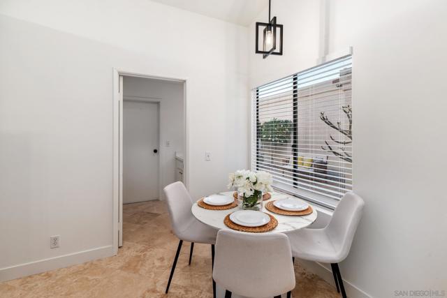 Image 20 of 51 For 17922 Avenida Cordillera  258