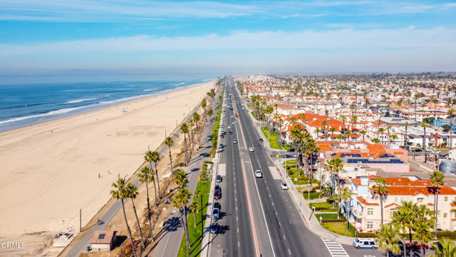 1200 Pacific Coast Highway, Huntington Beach CA: https://media.crmls.org/mediaz/241c5389-7a65-410c-bf76-161ce546e172.jpg