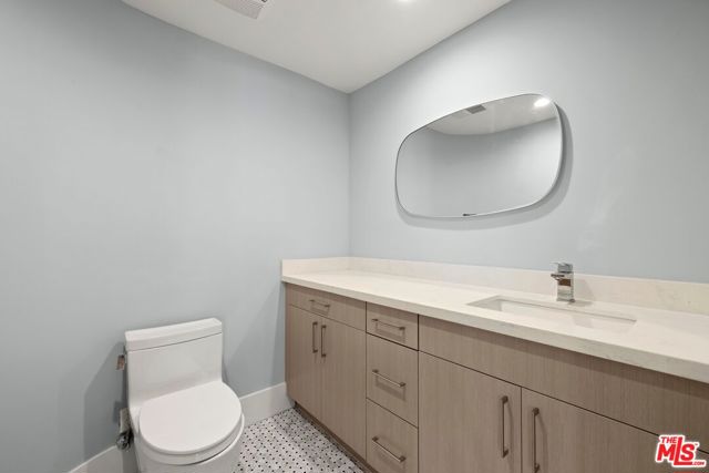 2012 Veteran Avenue, Los Angeles CA: https://media.crmls.org/mediaz/241c7d6c-e941-412e-a8f7-496c609692e1.jpg