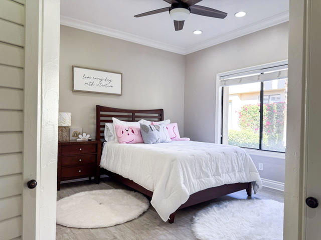 54974 Oaktree, La Quinta CA: https://media.crmls.org/mediaz/241ca290-39db-49e4-8a42-6603364bee3e.jpg