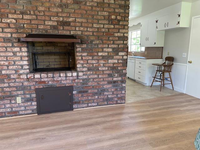 1970 Assunta Way, San Jose CA: https://media.crmls.org/mediaz/241e75db-964e-4836-b6ef-45c4588fb8d7.jpg