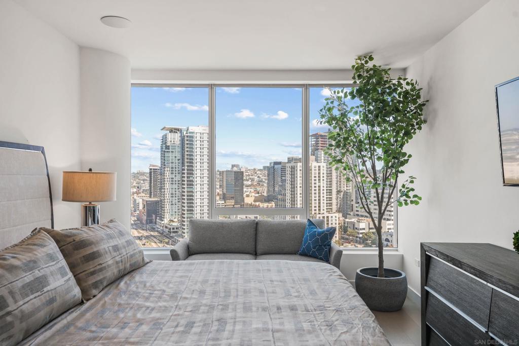 MLS #250039437SD image #15