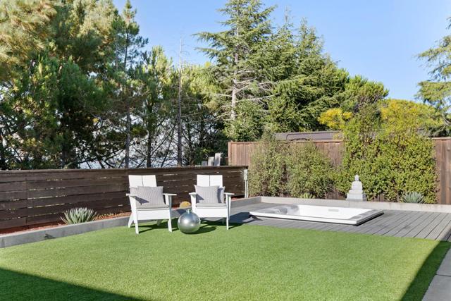 3036 Atwater Drive, Burlingame CA: https://media.crmls.org/mediaz/241fef24-3669-478d-b7b9-586992b7feb6.jpg
