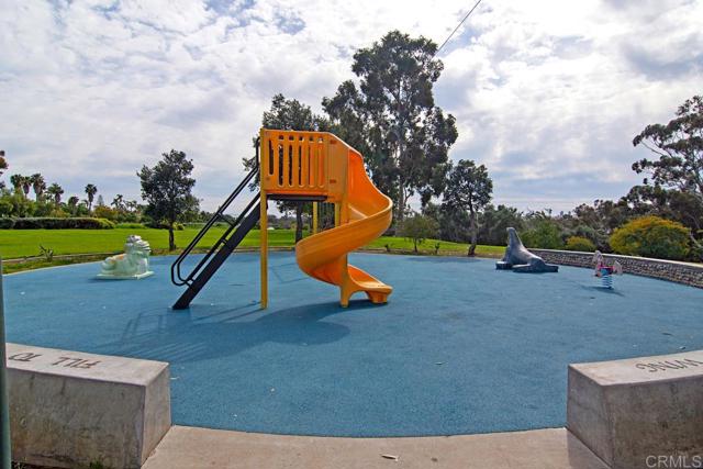 Detail Gallery Image 27 of 31 For 3960 Arizona St #1,  San Diego,  CA 92104 - 2 Beds | 2 Baths