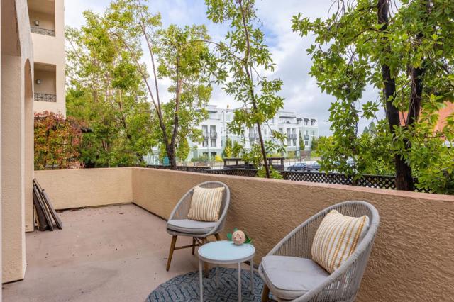 1951 Ofarrell Street, San Mateo CA: https://media.crmls.org/mediaz/2421cee4-5332-4761-80f3-bf73dfd267fd.jpg