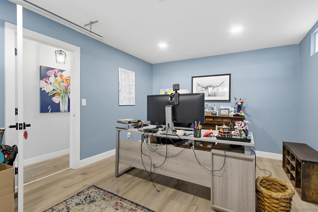 MLS #250044455SD image #21