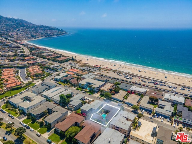 150 Paseo De La Concha, Redondo Beach, California 90277, ,Residential Income,Sold,Paseo De La Concha,21763918