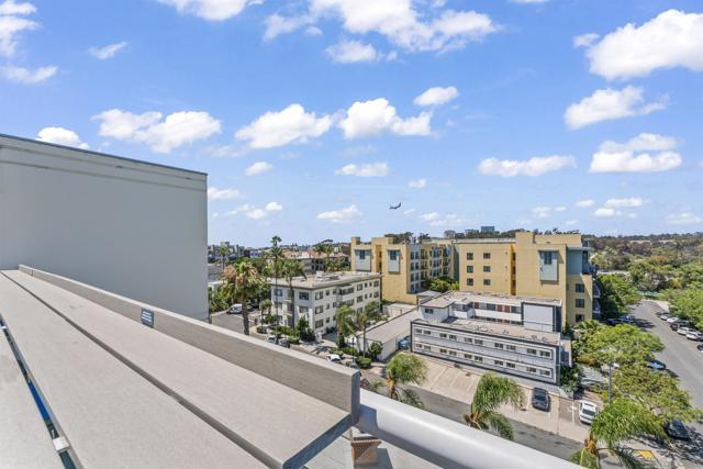 850 Beech Street, San Diego CA: https://media.crmls.org/mediaz/2425276e-e351-4788-b9f1-85d32c6849e3.jpg