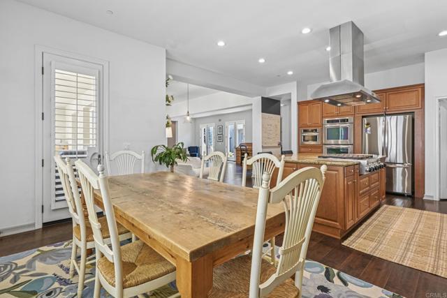 939 Bluejack Road, Encinitas CA: https://media.crmls.org/mediaz/24257fea-22a8-4c16-8260-ed5f5b59a949.jpg
