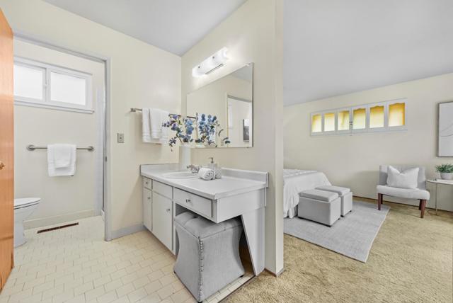 1694 Hyde Drive, Los Gatos CA: https://media.crmls.org/mediaz/2425858e-6ff4-4a6b-b6e1-fea37168a063.jpg