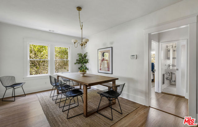 5928 Meridian Street, Los Angeles CA: https://media.crmls.org/mediaz/24261c92-05c6-43dd-a353-5e8bbd323c33.jpg