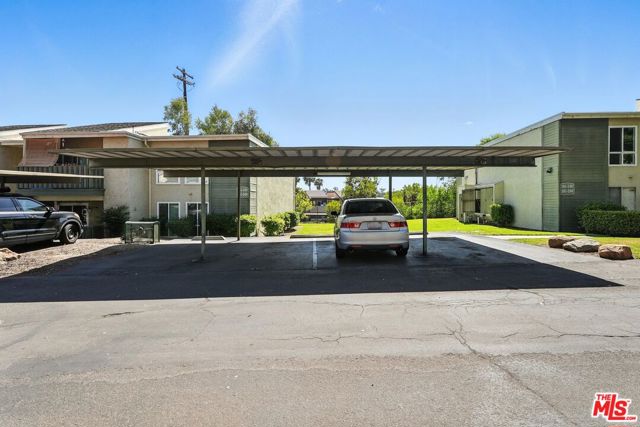830 W Lincoln Avenue, Escondido CA: https://media.crmls.org/mediaz/242732c9-02aa-4aaf-b1ca-b0876f52e744.jpg