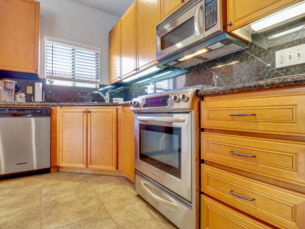 MLS #219136904DA image #14