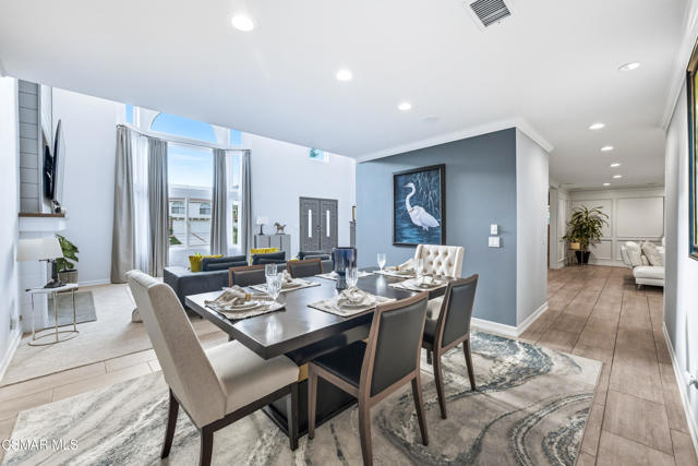 5816 Middle Crest Drive, Agoura Hills CA: https://media.crmls.org/mediaz/24283797-ac0a-44ae-8a27-aa44fe7229ea.jpg