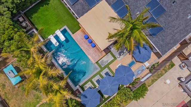 6457 Julie St, San Diego CA: https://media.crmls.org/mediaz/2428727f-7c0e-4635-8d5d-c281ad3466ac.jpg
