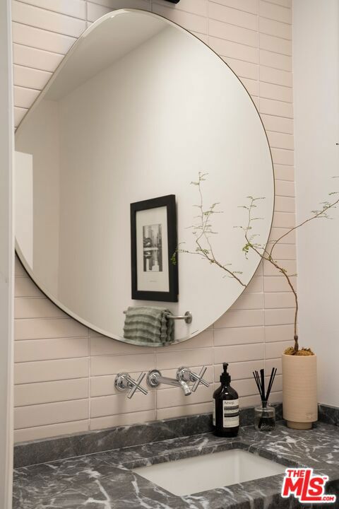 4513 Verdugo Road, Los Angeles CA: https://media.crmls.org/mediaz/242892fb-c1ac-4d21-901b-4f3ef8ae06e2.jpg