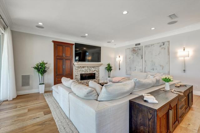 36 Coronado Pointe, Laguna Niguel CA: https://media.crmls.org/mediaz/2429f09f-a4a0-48b7-8832-354751618b67.jpg