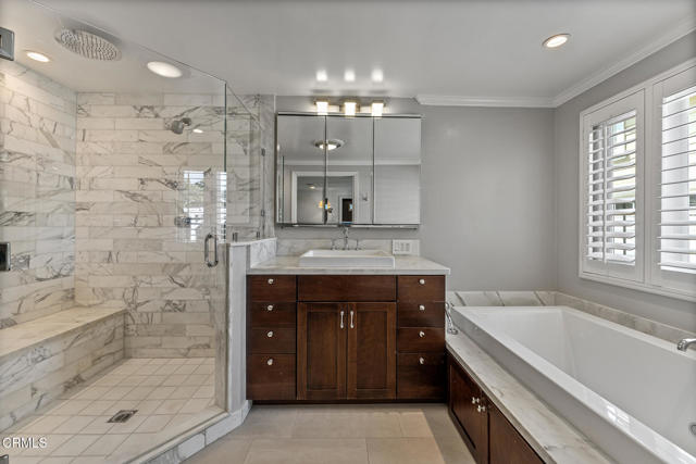 Detail Gallery Image 17 of 37 For 689 Arden Rd, Pasadena,  CA 91106 - 2 Beds | 2 Baths