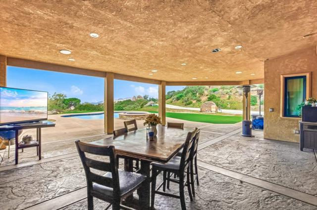 Image 42 of 48 For 2043 Camino De Reimitz