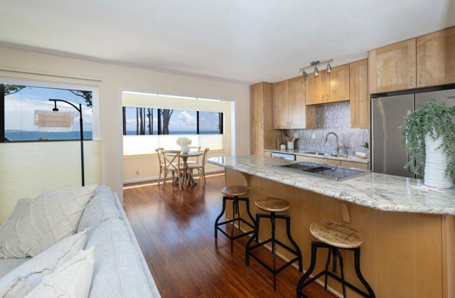 825 Balboa Avenue, Capitola CA: https://media.crmls.org/mediaz/242b798a-ea74-4441-a2ed-e5a0ea8b927e.jpg