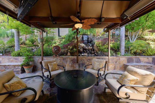 307 Sidesaddle Circle, Scotts Valley CA: https://media.crmls.org/mediaz/242c598a-fe91-4598-9562-96c9e0b7bce3.jpg