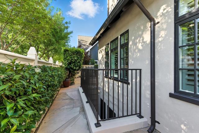 16897 Mitchell Avenue, Los Gatos CA: https://media.crmls.org/mediaz/242c6a90-bb4d-41b1-a3fb-0b320a328abf.jpg