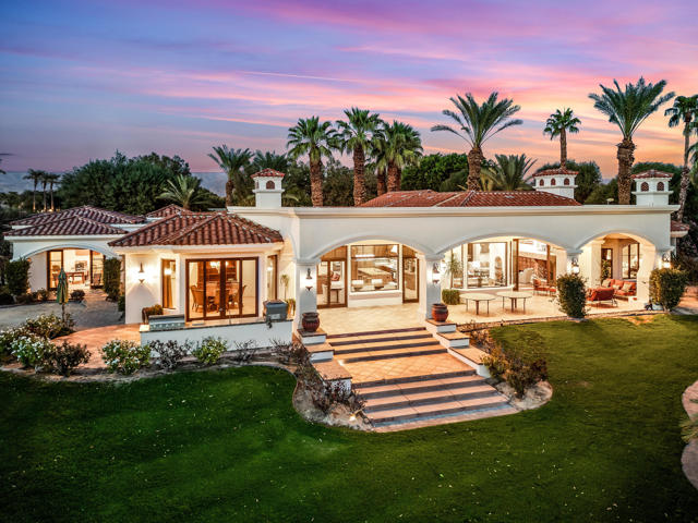 80645 La Docena Trail, La Quinta CA: https://media.crmls.org/mediaz/242c9b43-8e4c-4efb-bc0c-a7d97e09a000.jpg