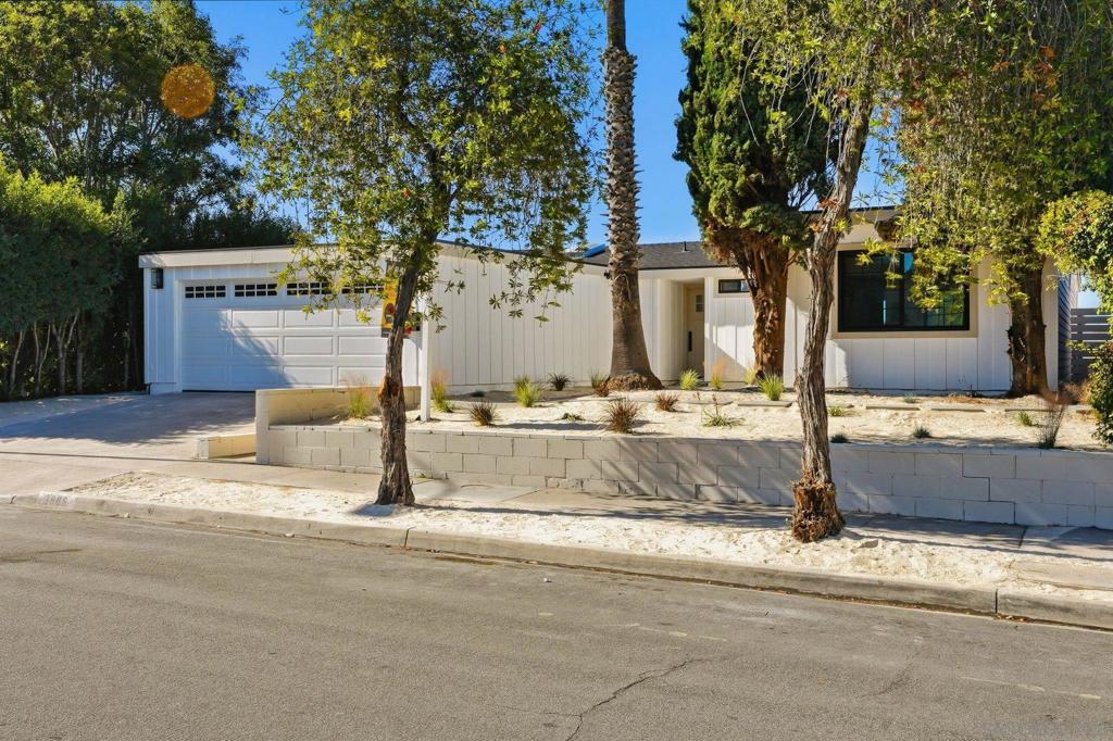 MLS #250043524SD image #1