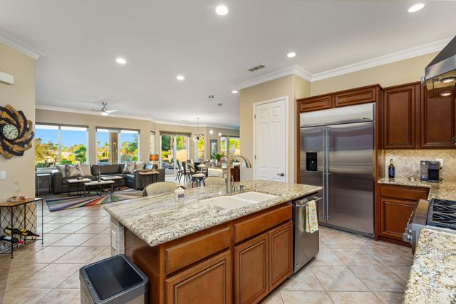 81297 Cantor Court, La Quinta CA: https://media.crmls.org/mediaz/242da00c-2be3-4d67-9739-c602d3f6f52f.jpg