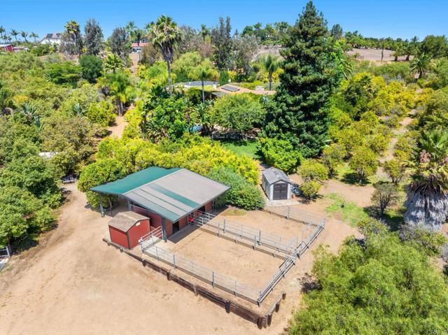31619 21 Via Puerta Del Sol, Bonsall CA: https://media.crmls.org/mediaz/242dccdc-5f2c-4f7b-b415-6c10e785ff3b.jpg
