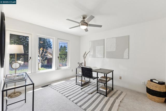 19 Via Barcelona, Moraga CA: https://media.crmls.org/mediaz/242dd291-d554-491c-a9d0-d4c2b7cb29ae.jpg