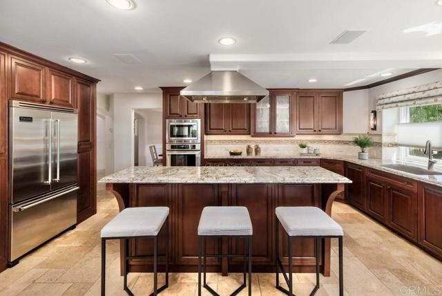 1470 Rubenstein Ave, Cardiff by the Sea CA: https://media.crmls.org/mediaz/242e2623-671c-4c08-ad4f-f1efa30975af.jpg