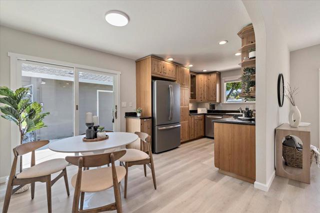 575 Fir Avenue, Sunnyvale CA: https://media.crmls.org/mediaz/242e4503-a981-474c-aae6-cb32e56a93e4.jpg